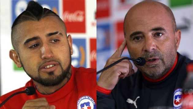 Jorge Sampaoli y  Arturo Vidal reciben duras críticas tras escándalo en plena Copa América 2015. (AFP/EFE) 