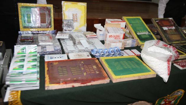 Incautaron medicinas ‘bamba’ y de contrabando por S/.5 millones en el Cercado de Lima. (USI)