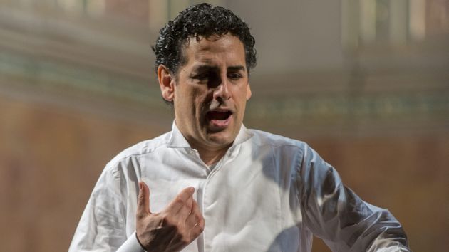 Juan Diego Flórez fue aplaudido durante 50 minutos y bate récord en la Scala de Milán. (AP)