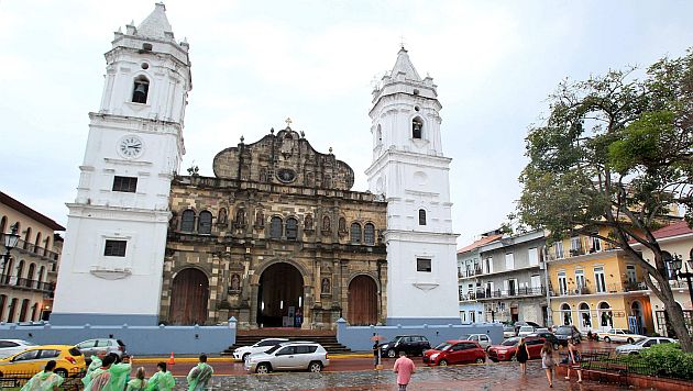 La Plaza Mayor en el restaurado Casco Antiguo de Ciudad de Panamá. (EFE)