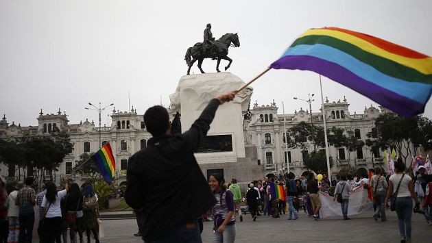 Marcha del Orgullo Gay en Lima el año 2014 (César Fajaro / Perú21)