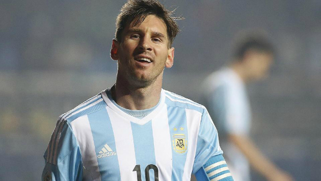Familia de Lionel Messi tuvo que ser reubicada en un palco tras ser atacada en la final por la Copa América 2015