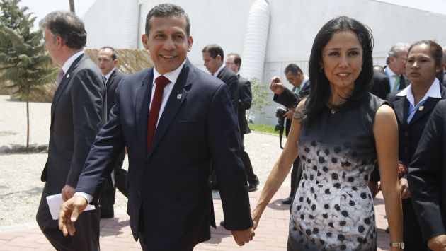 El presidente Ollanta Humala reiteró su respaldo a Nadine Heredia. (Perú21)
