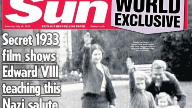 Diario británico publicó imágenes de reina Isabel II de niña haciendo el saludo nazi (The Sun).