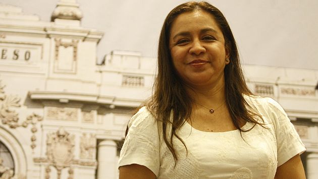Marisol Espinoza idicó que no tenía impedimento legal. (Roberto Cáceres)
