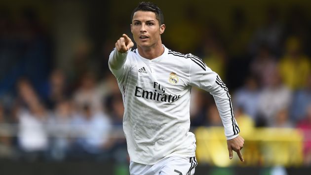 El gol de Cristiano Ronaldo al Liverpool está nominado a los mejores goles de la UEFA en la temporada 2014/2015. (AFP)