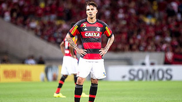 Paolo Guerrero estuvo los 90 minutos en el empate a dos entre el Flamengo y el Santos. (Lancenet)