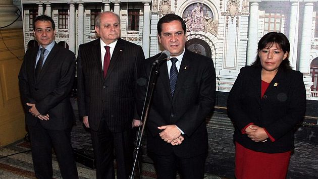 Congreso de la República: Luis Iberico y Pedro Cateriano se reunieron para 'tender puentes'. (@congresoperu en Twitter)
