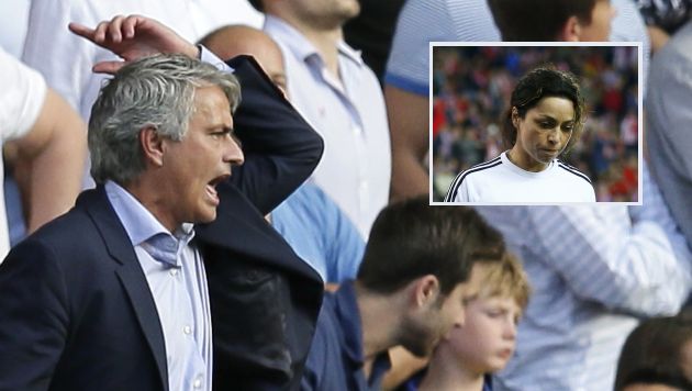 Mourinho se enojó con médico por decisión apresurada. (AP/Reuters)