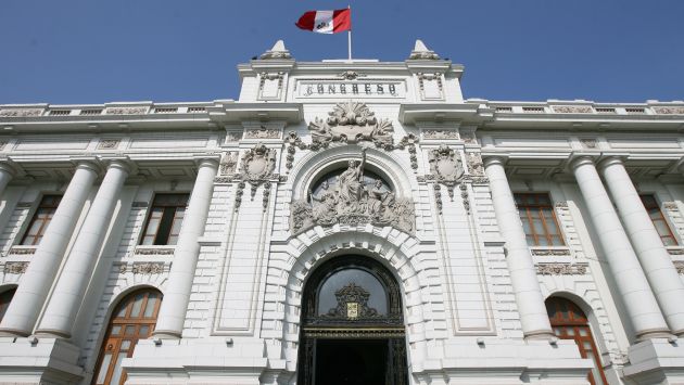Peruanos perciben de forma negativa la labor que viene realizando el Congreso y el Poder Judicial. (Perú21)