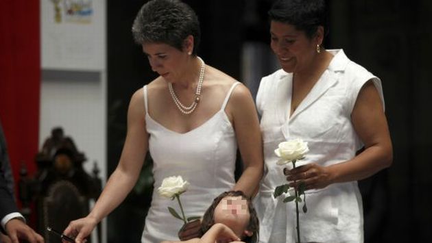 México: Justicia avala la adopción para parejas homosexuales. (Reuters)