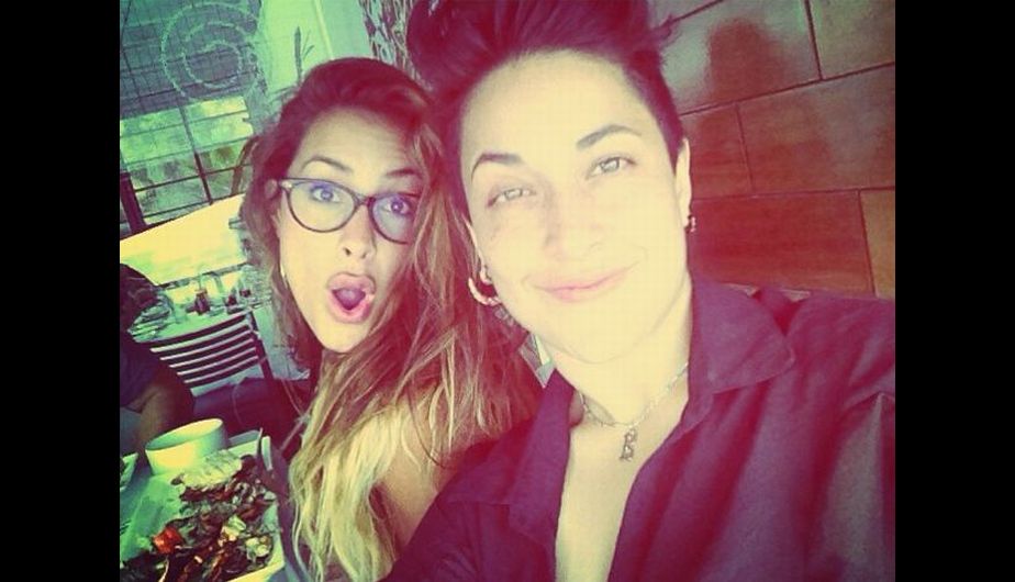 Milett Figueroa presentó en su cuenta de Instagram  a su hermana. (@monkeymight)