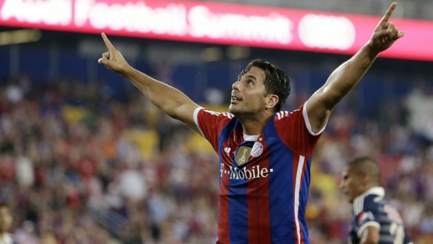 Claudio Pizarro recibirá homenaje de Bayern Munich. (AP)