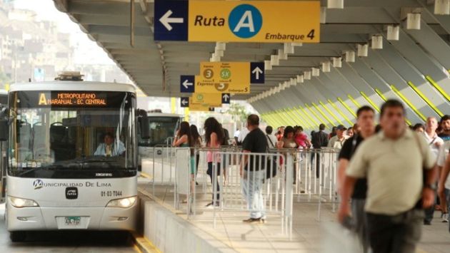La comuna metropolitana recomendó a los usuarios de los buses tomar las medidas preventivas del caso a fin de evitar contratiempos (Trome).