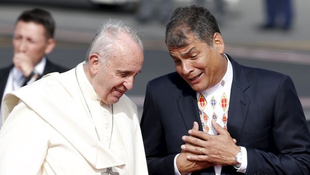 Rafael Correa protesta ante Vaticano por presunta participación de arzobispo en política. (Reuters)