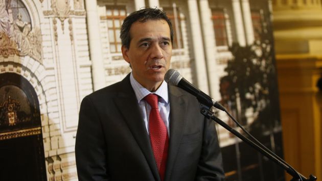 Alonso Segura admitió que la economía peruana se podría ver afectada por la situación de Brasil. (Perú21)