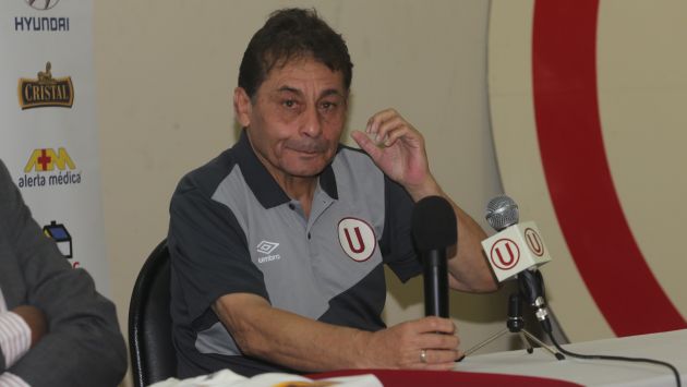 Universitario de Deportes: Roberto Chale se arrepintió y firmó contrato con los merengues. (Perú21)