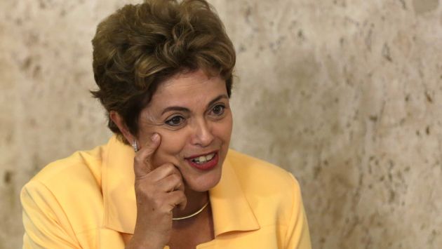 Ministros de Dilma Rousseff en la mira de la Fiscalía por caso Petrobras. (AP)