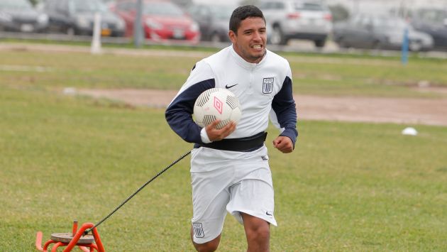 Reimond Manco celebrará el gol si anota ante León de Huánuco. (Perú21)