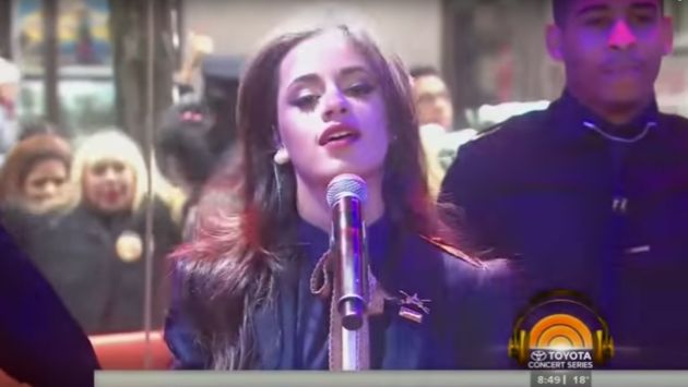 Susy Díaz sorprendió con divertido cameo en televisión de EEUU durante presentación del grupo ‘Fifth Harmony’. (Captura de video)