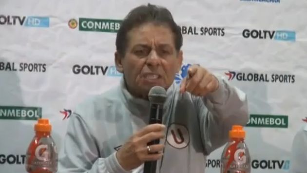 Roberto Chale perdió los papeles durante conferencia de prensa tras la derrota de Universitario de Deportes ante Defensor Sporting. (Captura de TV)