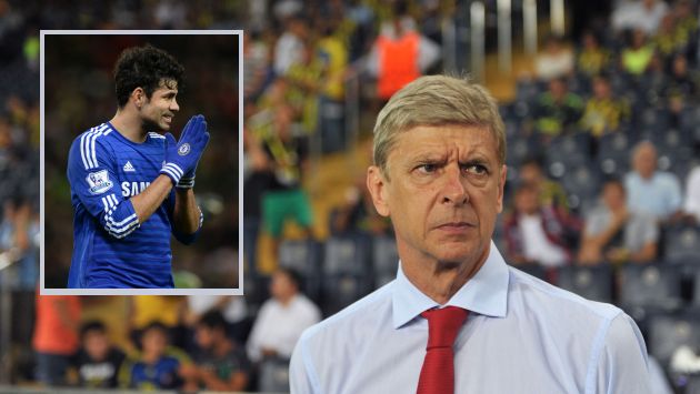 Arsene Wenger quedó mul molesto con la actuación del árbitro en la derrota contra el Chelsea. (AFP/EFE)
