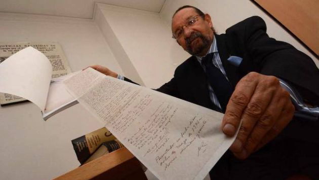 Bolivia presenta un hábeas corpus escrito en papel higiénico a la Unesco. (Reynaldo Peters en Facebook)