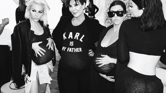 Traseros y vientres falsos estuvieron presentes en el cumpleaños de Kim Kardashian. (Instagram)