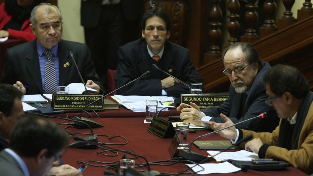 Legisladores exigen celeridad en peritajes a supuestas agendas de Nadine Heredia. (Perú21)