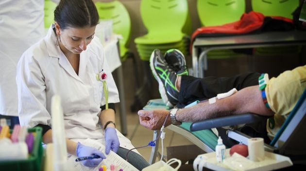 Ministerio de Sanidad ya no tendrá mayores impedimentos para los donantes de sangre homosexuales. (Getty Images)