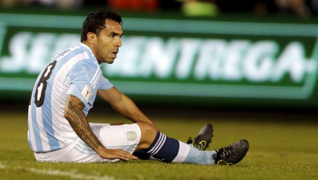 Dolor ‘apache’. Tevez no superó su lesión y quedó fuera. (Reuters)
