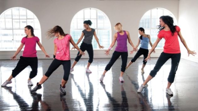 Bailar es una actividad que genera diversos beneficios para la salud. (laleyfemenina.com)