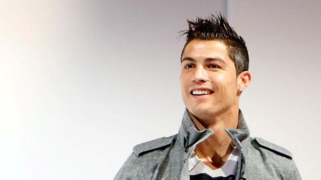 Cristiano Ronaldo muchas veces ha presumido de su buen estado físico. (Real Madrid)