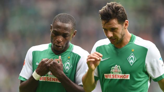 Werder Bremen volvió a perder y complica su situación en la Bundesliga. (EFE)
