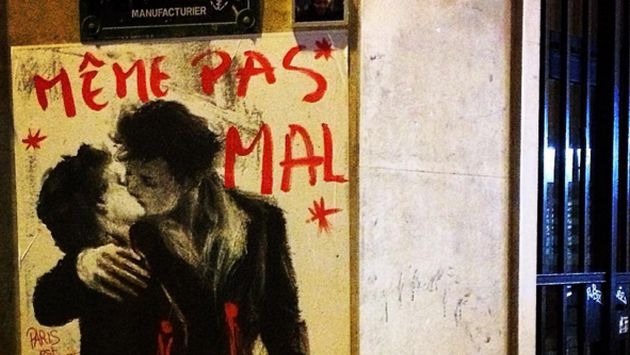 Atentado en París: Reconocida fotografía volvió a las calles como símbolo de resistencia frente al terrorismo. (Instagram)