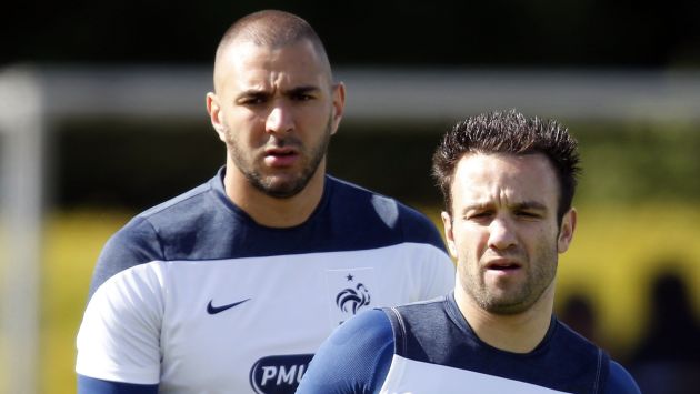 Mathieu Valbuena dijo estar decepcionado de Karim Benzema.  (Reuters)
