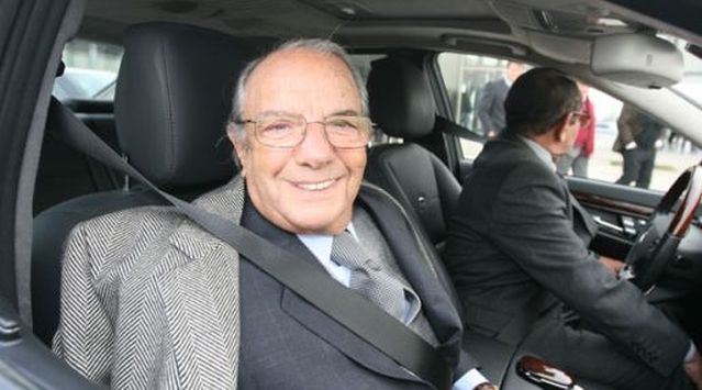 Falleció Marcelo Calderón, fundador de tiendas Ripley. (emol.com)
