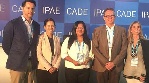 CADE 2015: Informe sobre analfabetismo de Perú21 ganó concurso periodístico. (Facebook)