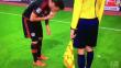 Bundesliga: Le tiraron comida a un jugador, pero él respondió con un gran gesto [Video]