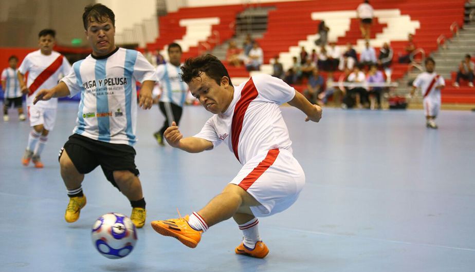Selección Peruana Futsal de Talla Baja disputó un reñido partido contra Argentina 