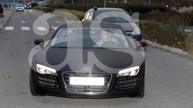 James Rodríguez llegó a sede del Real Madrid perseguido por la Policía española al manejar a excesiva velocidad. (Diario AS)
