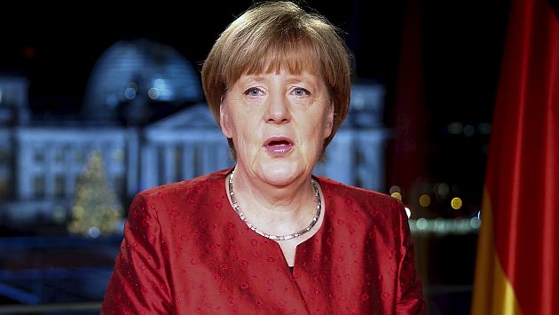 Angela Merkel: Paquete sospechoso recibido en su oficina fue una falsa alarma. (Reuters)