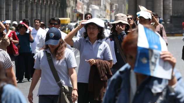 Radiación UV en Lima puede superar niveles extremos, alerta Senamhi. (Perú21)