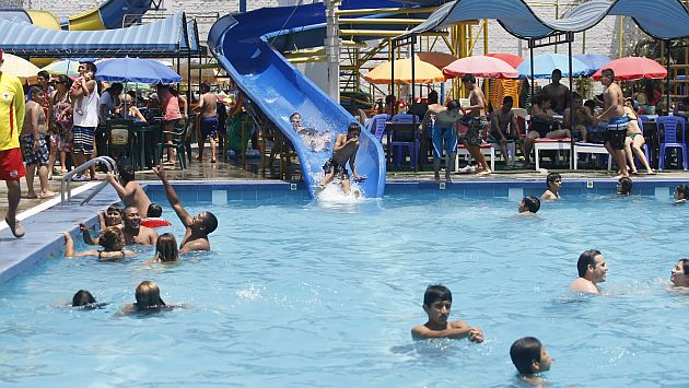 Solo 13 piscinas públicas en Lima cuentan con normas de salubridad por Digesa. (USI)