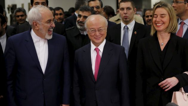 Estados Unidos y la Unión Europea levantan sanciones a Irán. (Reuters)