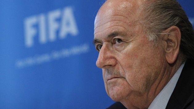 FIFA: Joseph Blatter aún recibe sueldo como presidente pese a inhabilitación. (AFP)