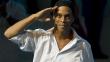 Ronaldinho se salvó de milagro de ser aplastado por un semáforo en la India [Video]