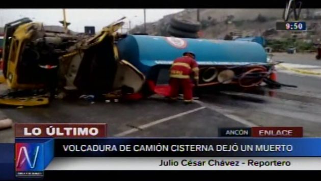 Ancón: Un muerto tras vuelco de camión cisterna en la Panamericana Norte. (Captura de TV)