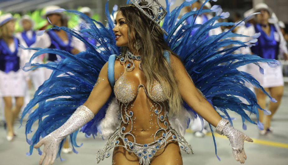 Carnaval de Río: Escuelas de baile le rinden homenaje a los indígenas del bosque tropical 