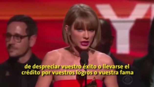 Taylor Swift ofreció discurso dedicado a mujeres jóvenes.